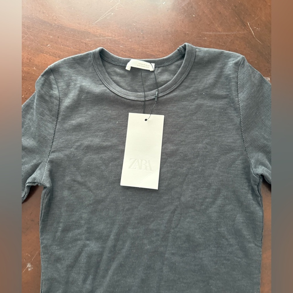 Zara T-shirt - Picture 9 of 10
